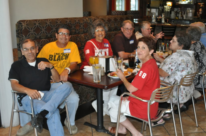 Bobby Arciva, Tony Snake Esqueda, Cecelia Trevino, Murphy McFadden, Paula Daigle, Linda DeCuir, Debbie Borras